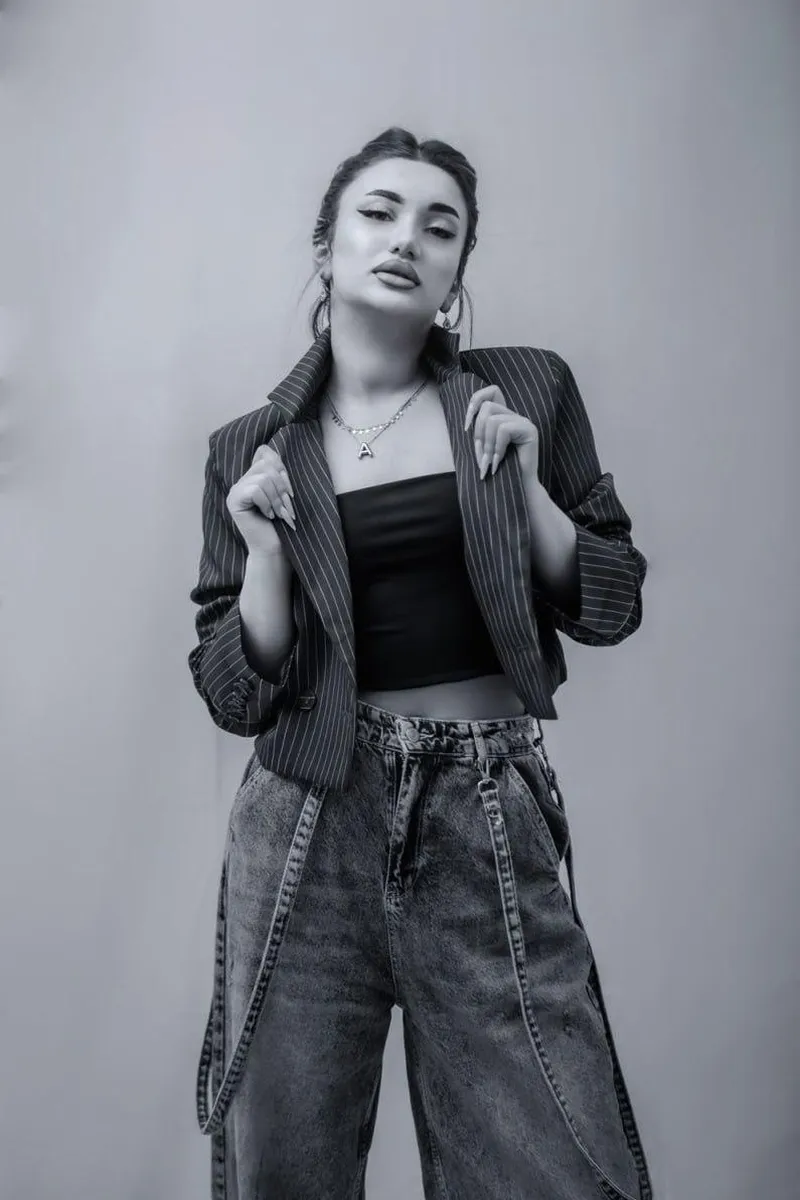 Erotic escort jeyla dubai UAE magnetic